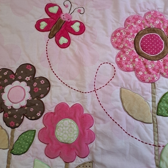 Carter's Child of Mine Baby Girl's Quilt - Picture 4 of 7